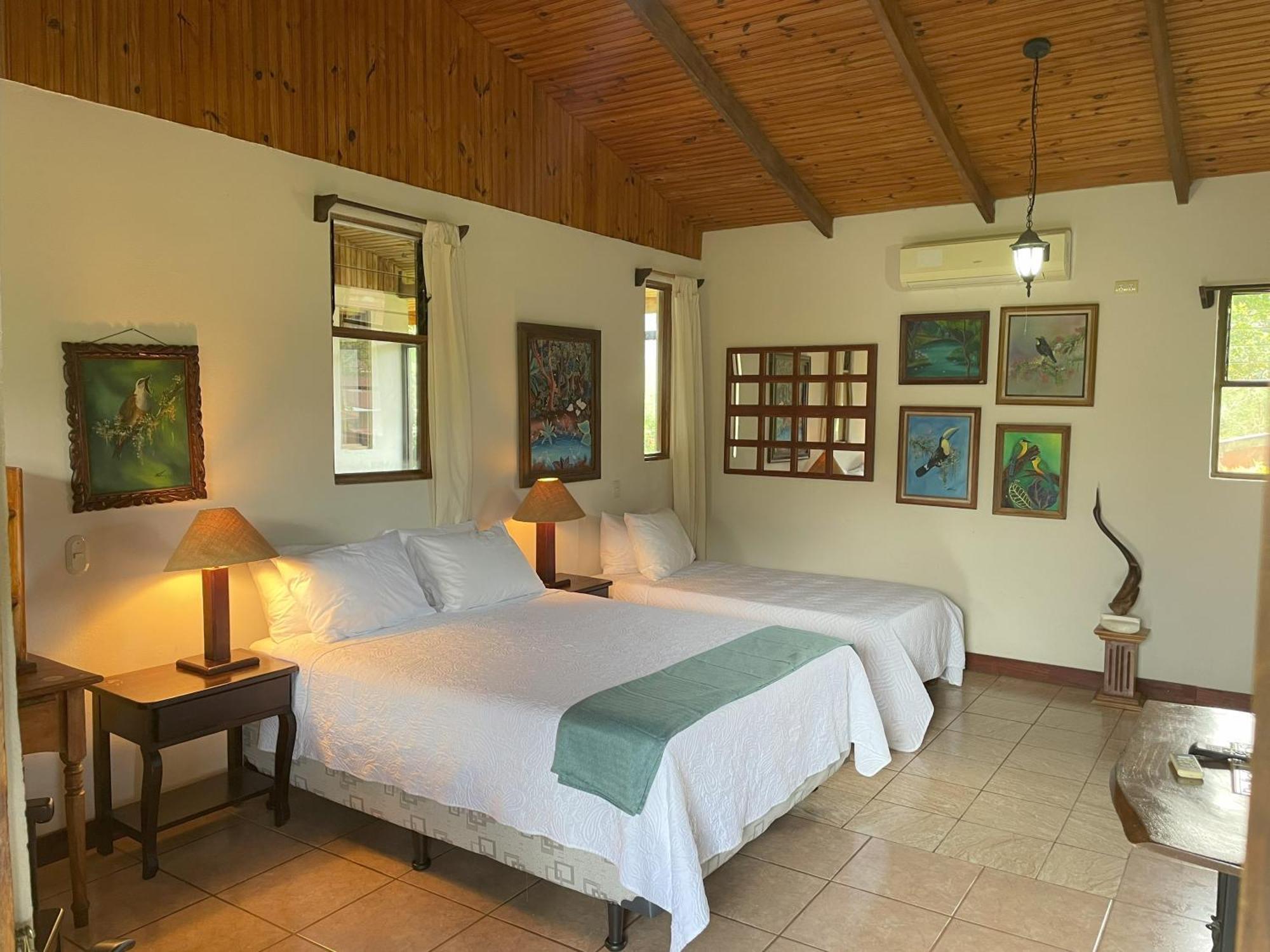 Kakao Lodge & Garden Rio Celeste Bujagua Buitenkant foto
